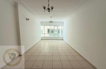Apartment - 2 Bedrooms - 3 Bathrooms for rent in New Al Taawun Road - Al Taawun - Sharjah