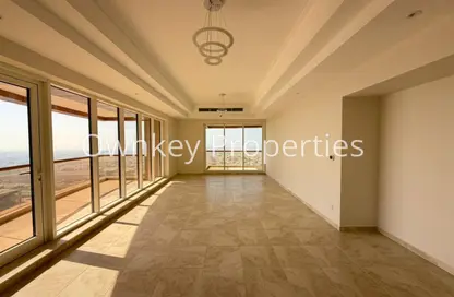 Apartment - 3 Bedrooms - 3 Bathrooms for rent in Escape Tower - Business Bay - Dubai