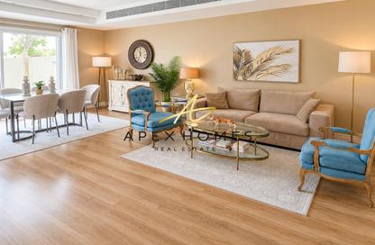Villa - 3 Bedrooms - 3 Bathrooms for sale in Springs 10 - The Springs - Dubai
