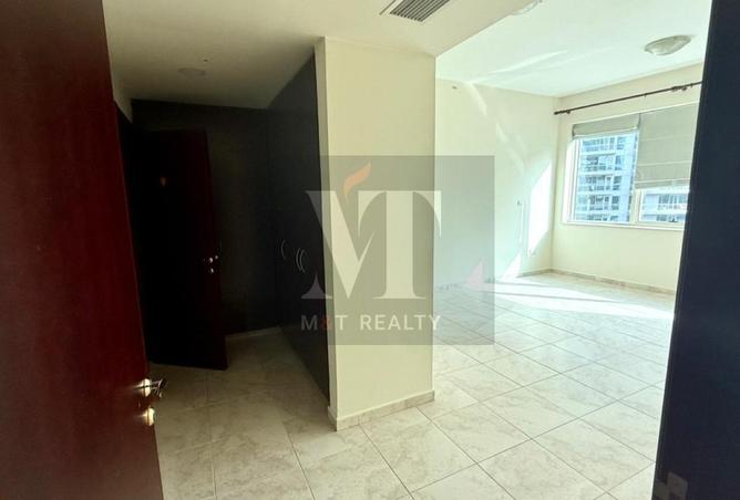 82350421 - صورة العقار 3