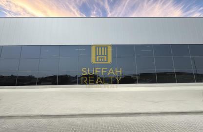Warehouse - Studio - 4 Bathrooms for rent in Al Quoz Industrial Area 2 - Al Quoz Industrial Area - Al Quoz - Dubai
