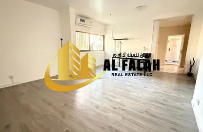 شقة - 2 غرف نوم - 1 حمام للايجار في منطقة الخالدية - الشارقة شقة - 2 غرف نوم - 1 حمام للايجار في منطقة الخالدية - الشارقة
