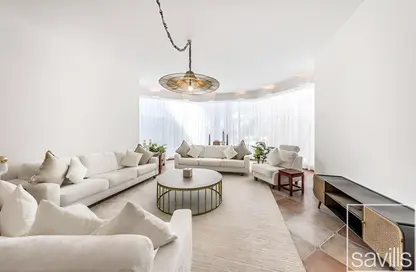 Villa - 5 Bedrooms - 6 Bathrooms for rent in Umm Suqeim 3 Villas - Umm Suqeim 3 - Umm Suqeim - Dubai