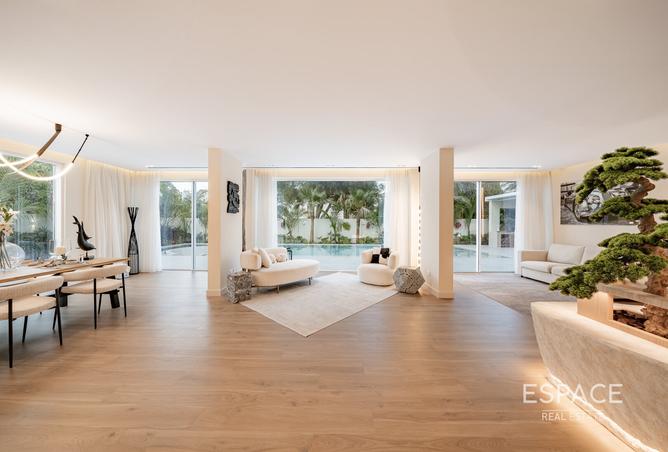 136102854 - Property Image 2