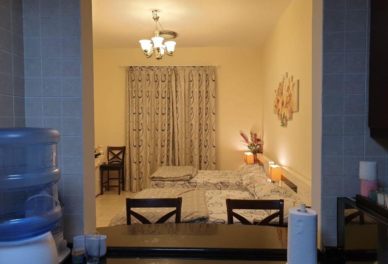 FULLY FURNISHED STUDIO WITH BALCONY photo 6