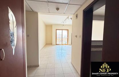 Apartment - 1 Bedroom - 2 Bathrooms for sale in Building T01 - Spain Cluster - International City - Dubai Apartment - 1 Bedroom - 2 Bathrooms for sale in Building T01 - Spain Cluster - International City - Dubai