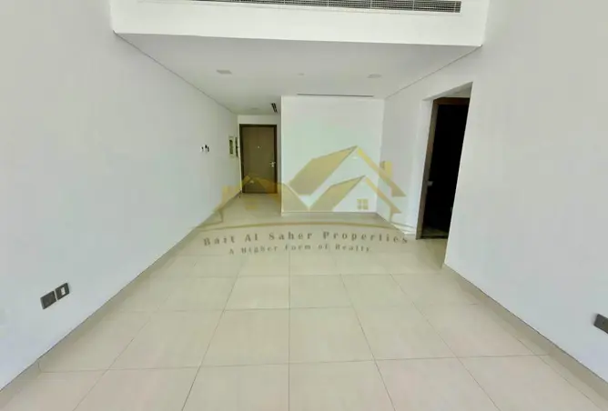 127493100 - Property Image 3