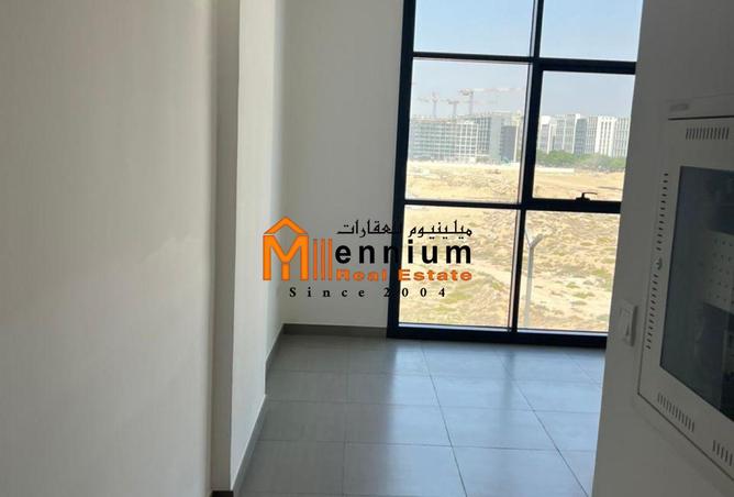 73858180 - Property Image 2