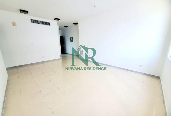 122463455 - Property Main Image
