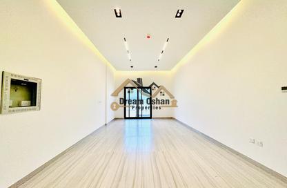 Apartment - 2 - 3 for rent in Al Amir Abdullah Building - International City Phase 2 (Al Warsan 4) - Dubai Apartment - 2 - 3 for rent in Al Amir Abdullah Building - International City Phase 2 (Al Warsan 4) - Dubai