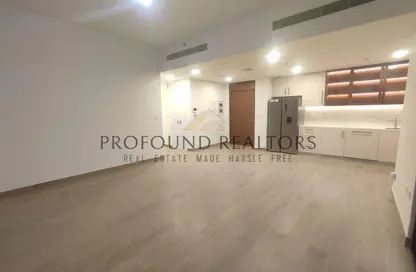 Apartment - 2 Bedrooms - 2 Bathrooms for rent in Holland Gardens - Town Square - Dubai
