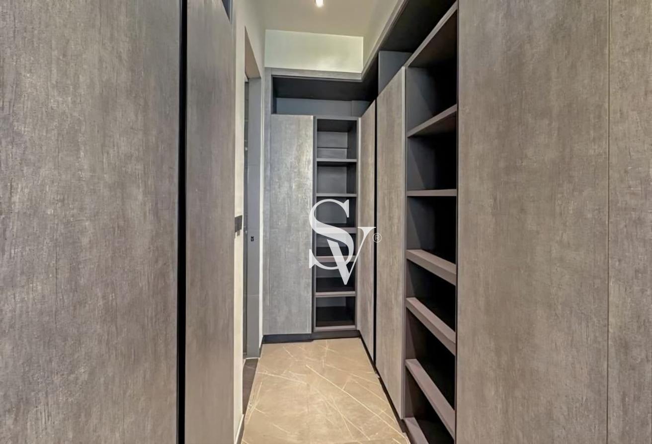 Ultra Luxury | Furnished | Prime JLT | Spacious photo 6