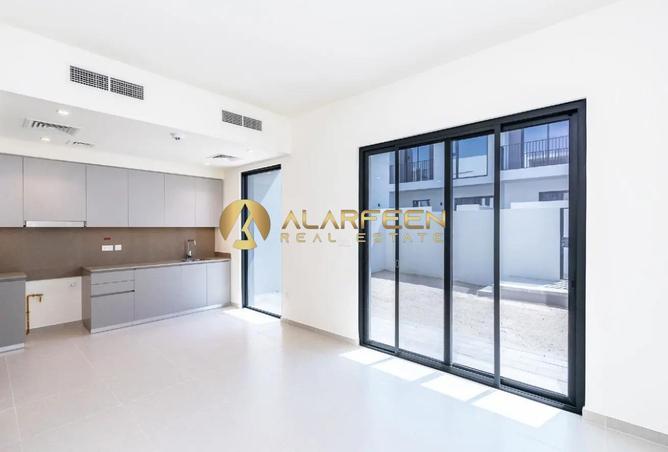 101713054 - Property Image 3