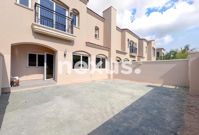 114614206 - Property Image 2