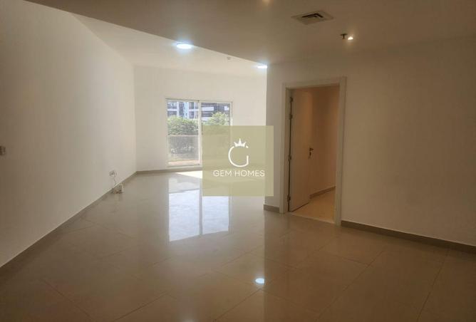 110042328 - Property Main Image