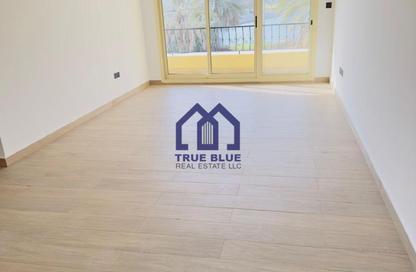 Apartment - 1 Bedroom - 2 Bathrooms for rent in Golf Apartments - Al Hamra Village - Ras Al Khaimah