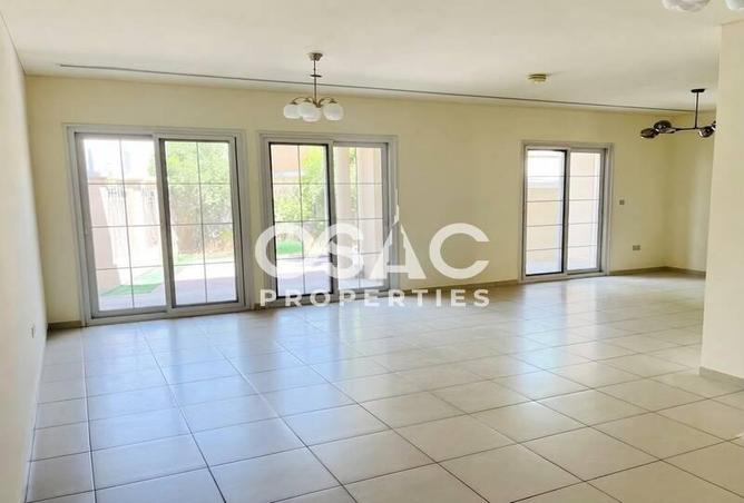 111404598 - Property Main Image