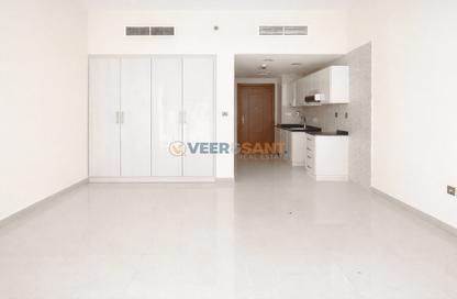 Apartment - Studio - 1 for rent in Uniestate Millennium Tower - Dubai Silicon Oasis - Dubai Apartment - Studio - 1 for rent in Uniestate Millennium Tower - Dubai Silicon Oasis - Dubai