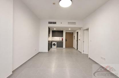 Apartment - 1 - 2 for rent in Tiraz 3 - Aljada - Sharjah Apartment - 1 - 2 for rent in Tiraz 3 - Aljada - Sharjah