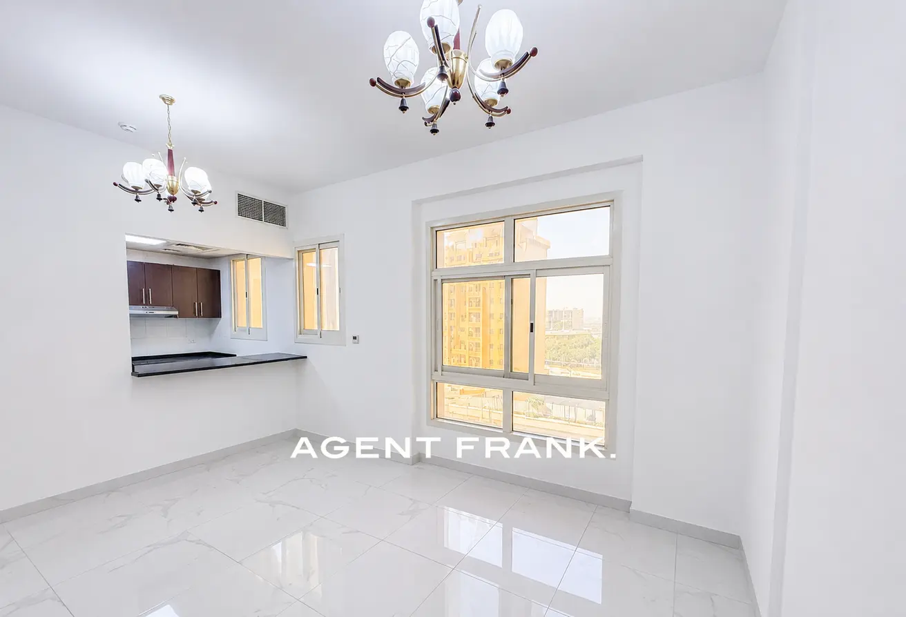 150005929 - Property Main Image