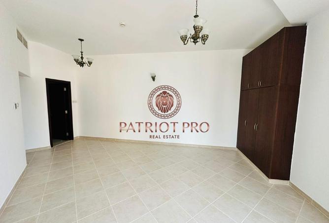 76965463 - Property Image 2