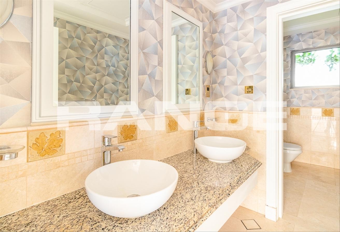 Private Beach Access | Ready To Move | Spacious photo 20
