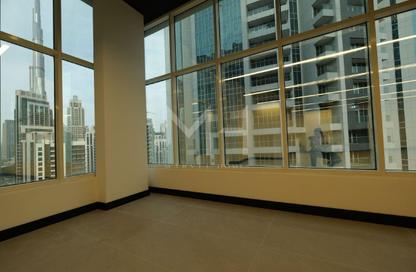 Office Space - Studio - 1 Bathroom for rent in Clover Bay Tower - Business Bay - Dubai