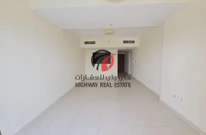 Apartment - 2 Bedrooms - 3 Bathrooms for rent in Al Waleed Garden 1 - Al Waleed Garden - Al Jaddaf - Dubai