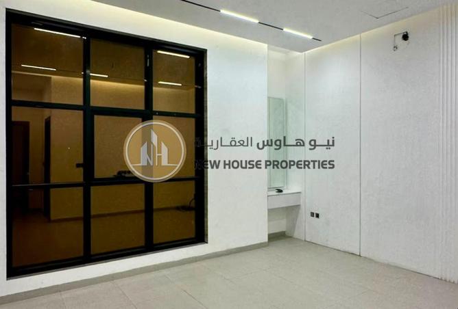 109056012 - Property Image 3