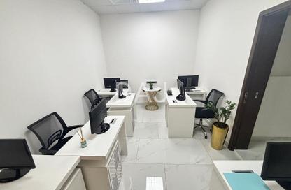 Office Space - Studio - 1 Bathroom for rent in Reem Residency - Al Karama - Dubai