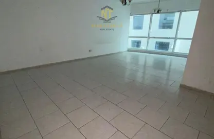 شقة - 2 غرف نوم - 2 حمامات للايجار في المجاز 2 - المجاز - الشارقة