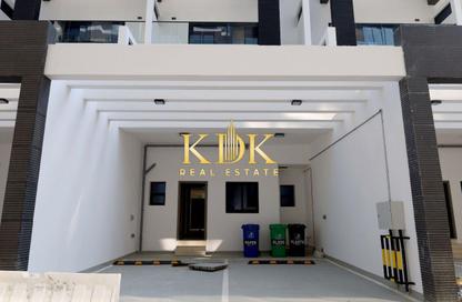Villa - 4 Bedrooms - 6 Bathrooms for rent in Grand Glow - District 14 - Jumeirah Village Circle - Dubai Villa - 4 Bedrooms - 6 Bathrooms for rent in Grand Glow - District 14 - Jumeirah Village Circle - Dubai
