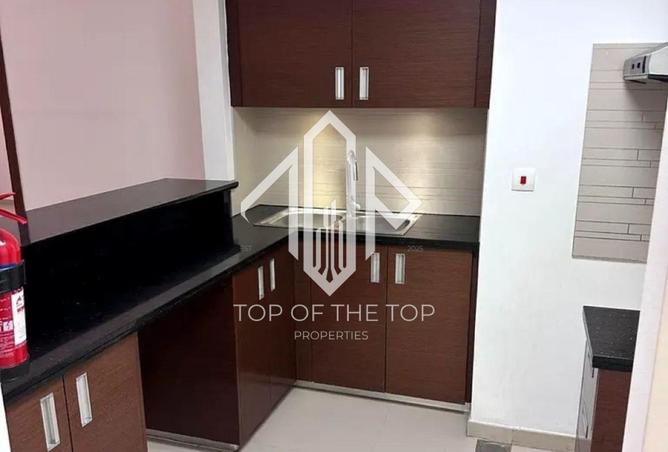 82782504 - Property Image 3