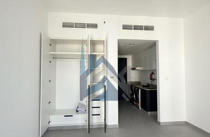Apartment - Studio - 1 Bathroom for rent in East Village - Aljada - Sharjah
