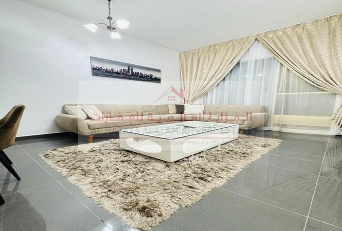 73116402 - Property Image 2