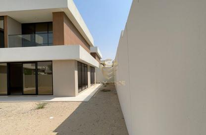 فيلا - 4 - 6 للبيع في مجمع شموس السكني - الشارقة جاردن سيتي - الشارقة فيلا - 4 - 6 للبيع في مجمع شموس السكني - الشارقة جاردن سيتي - الشارقة