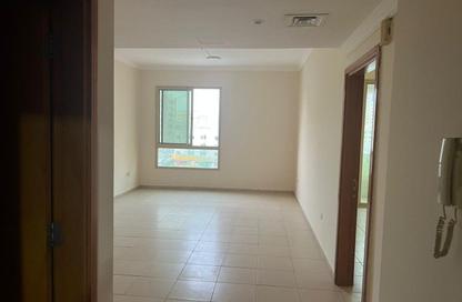 Apartment - 1 Bedroom - 2 Bathrooms for rent in Al Qulaya'ah - Al Sharq - Sharjah