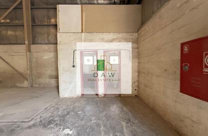 Warehouse - Studio - 1 Bathroom for rent in Al Qusais Industrial Area 5 - Al Qusais Industrial Area - Al Qusais - Dubai