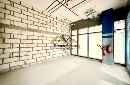 متجر - استوديو - 1 للايجار في فرهاد عزيزي ريزيدنس - 2 مدينة دبي الطبية - الجداف - دبي