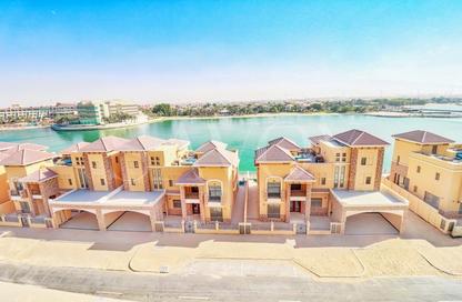 Villa - 5 - 7+ for rent in Luluat Al Raha - Al Raha Beach - Abu Dhabi