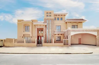 Villa - 5 Bedrooms for rent in Luluat Al Raha - Al Raha Beach - Abu Dhabi
