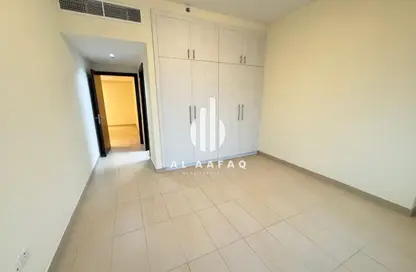 Apartment - 3 Bedrooms - 5 Bathrooms for rent in Al Khan Corniche - Al Khan - Sharjah