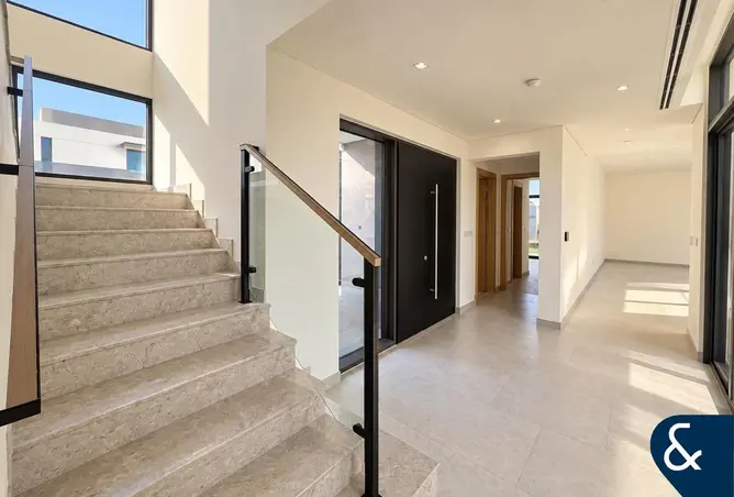148616060 - Property Image 2