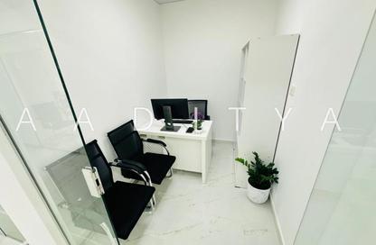 Office Space - Studio - 1 Bathroom for rent in Reem Residency - Al Karama - Dubai