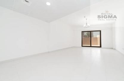 Apartment - Studio - 1 for rent in Bayt Al Rigga 01 - Al Rigga - Deira - Dubai