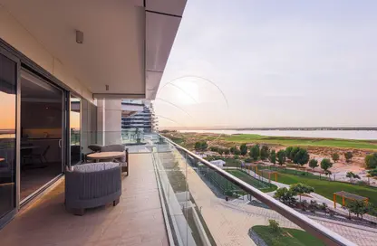 Apartment - 3 Bedrooms - 4 Bathrooms for sale in Mayan 1 - Mayan - Yas Island - Abu Dhabi