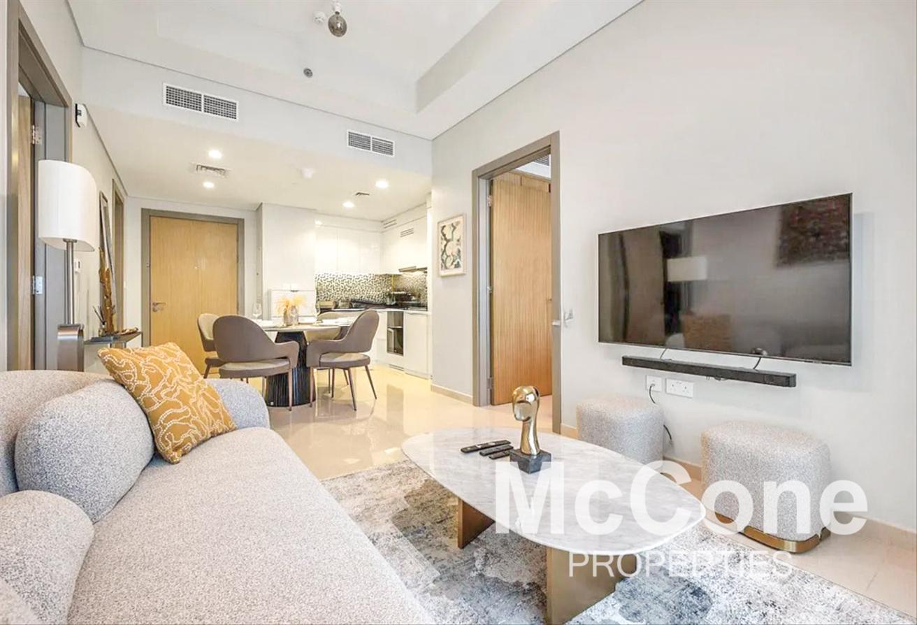 Just Reduced | Exclusive Layout | Available Now photo 5