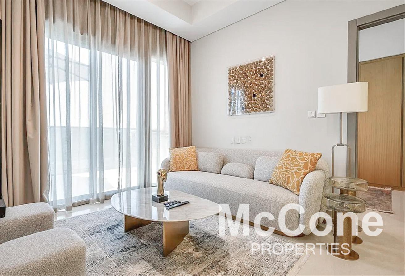 Just Reduced | Exclusive Layout | Available Now photo 4