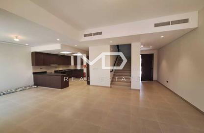 Townhouse - 2 Bedrooms - 3 Bathrooms for rent in Bloom Living - Zayed City (Khalifa City C) - Khalifa City - Abu Dhabi Townhouse - 2 Bedrooms - 3 Bathrooms for rent in Bloom Living - Zayed City (Khalifa City C) - Khalifa City - Abu Dhabi