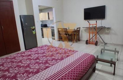 Apartment - Studio - 1 for rent in Building T07 - Spain Cluster - International City - Dubai